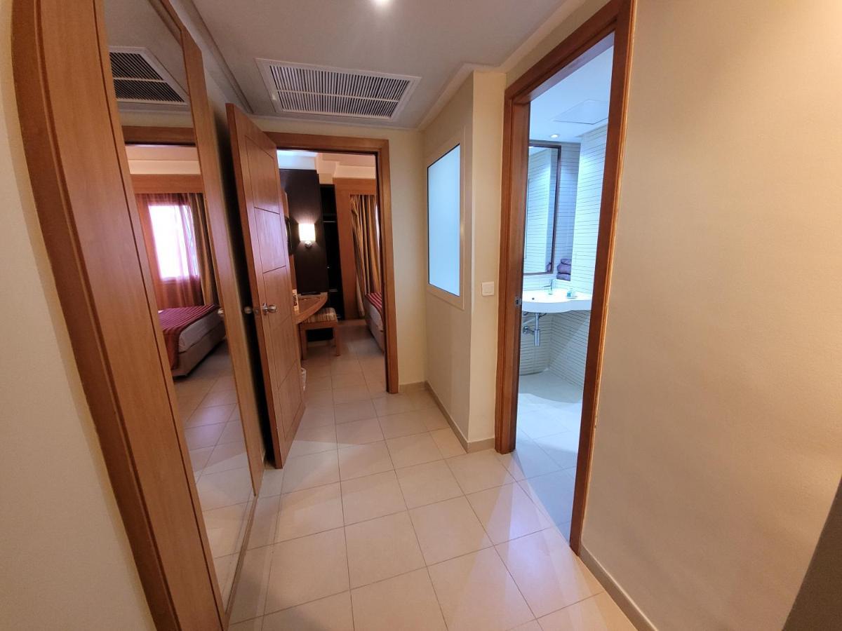 Hotel Tiba Tunis Exterior foto